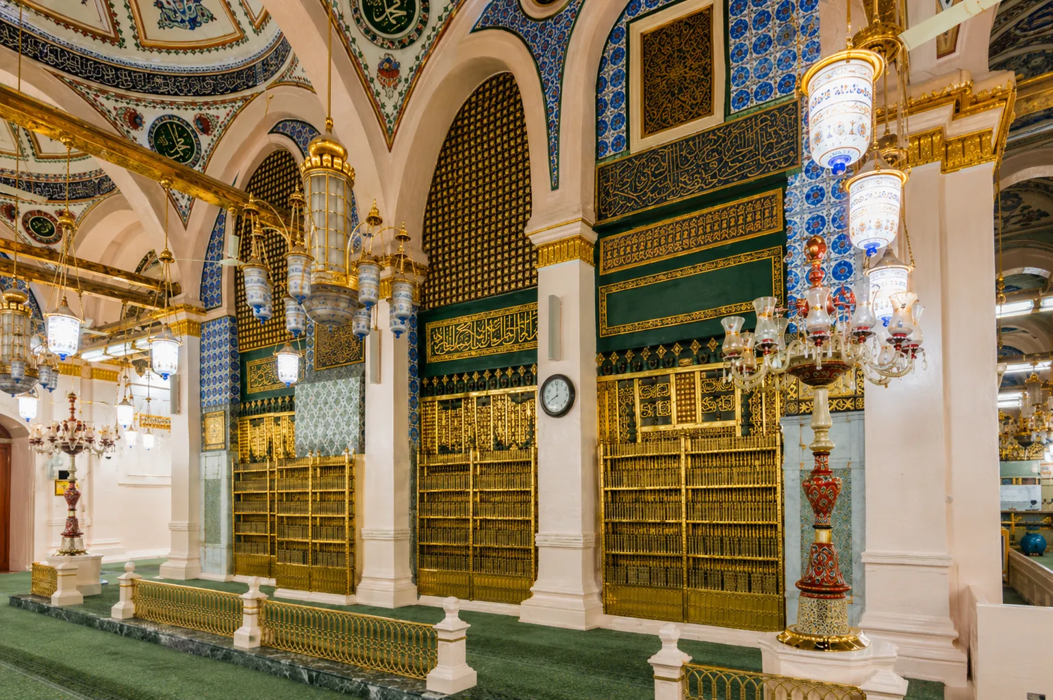 10 Nights Economy December 2026 Umrah Package - Quad Sharing